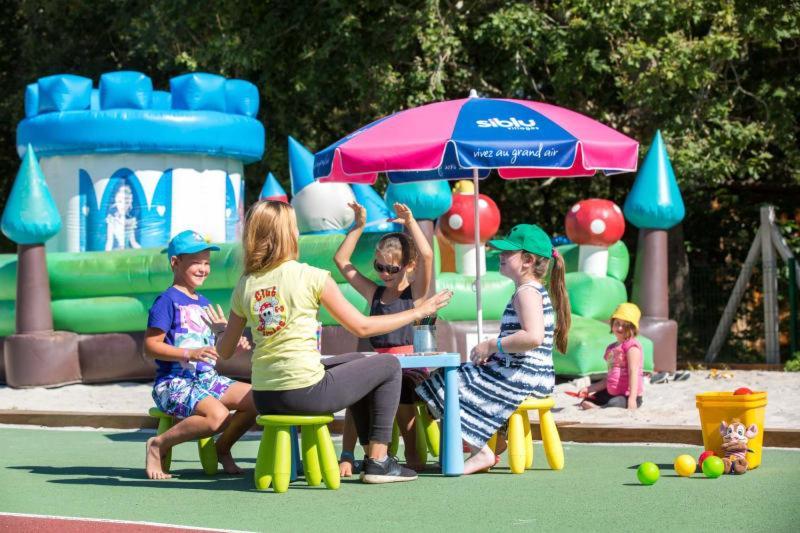 Camping Officiel Siblu Domaine De Soulac Экстерьер фото