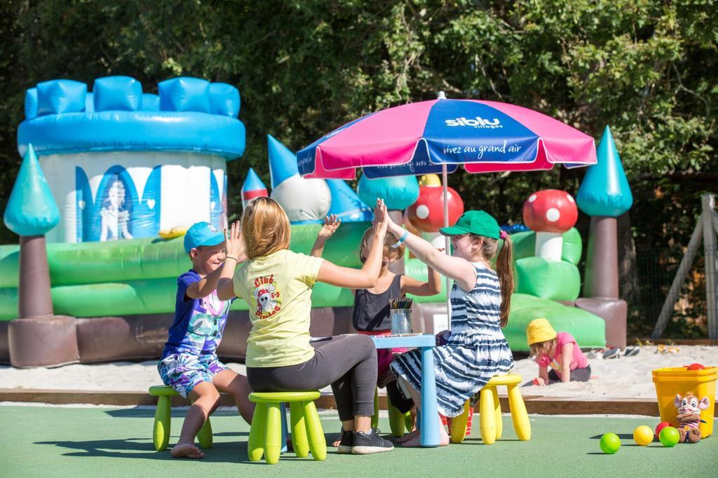 Camping Officiel Siblu Domaine De Soulac Экстерьер фото